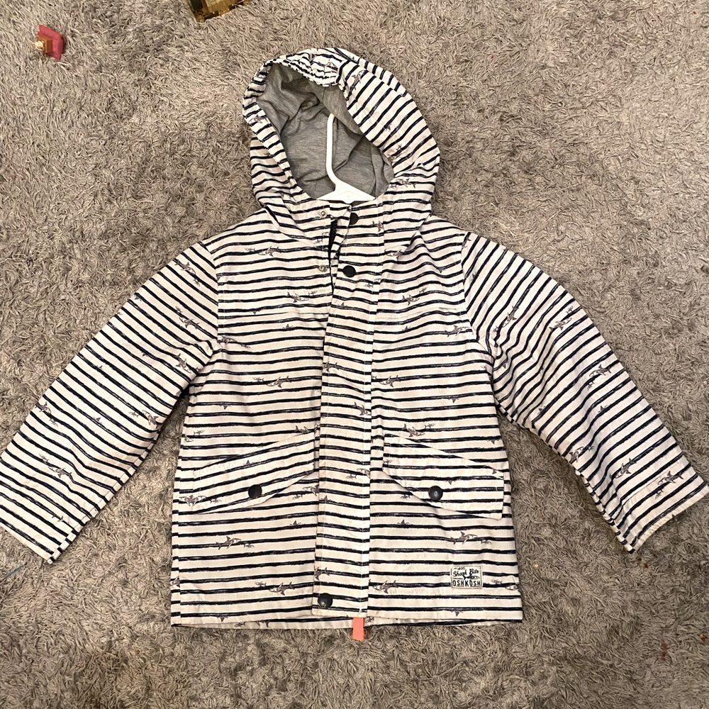 Oshkosh jacket for kids size T4